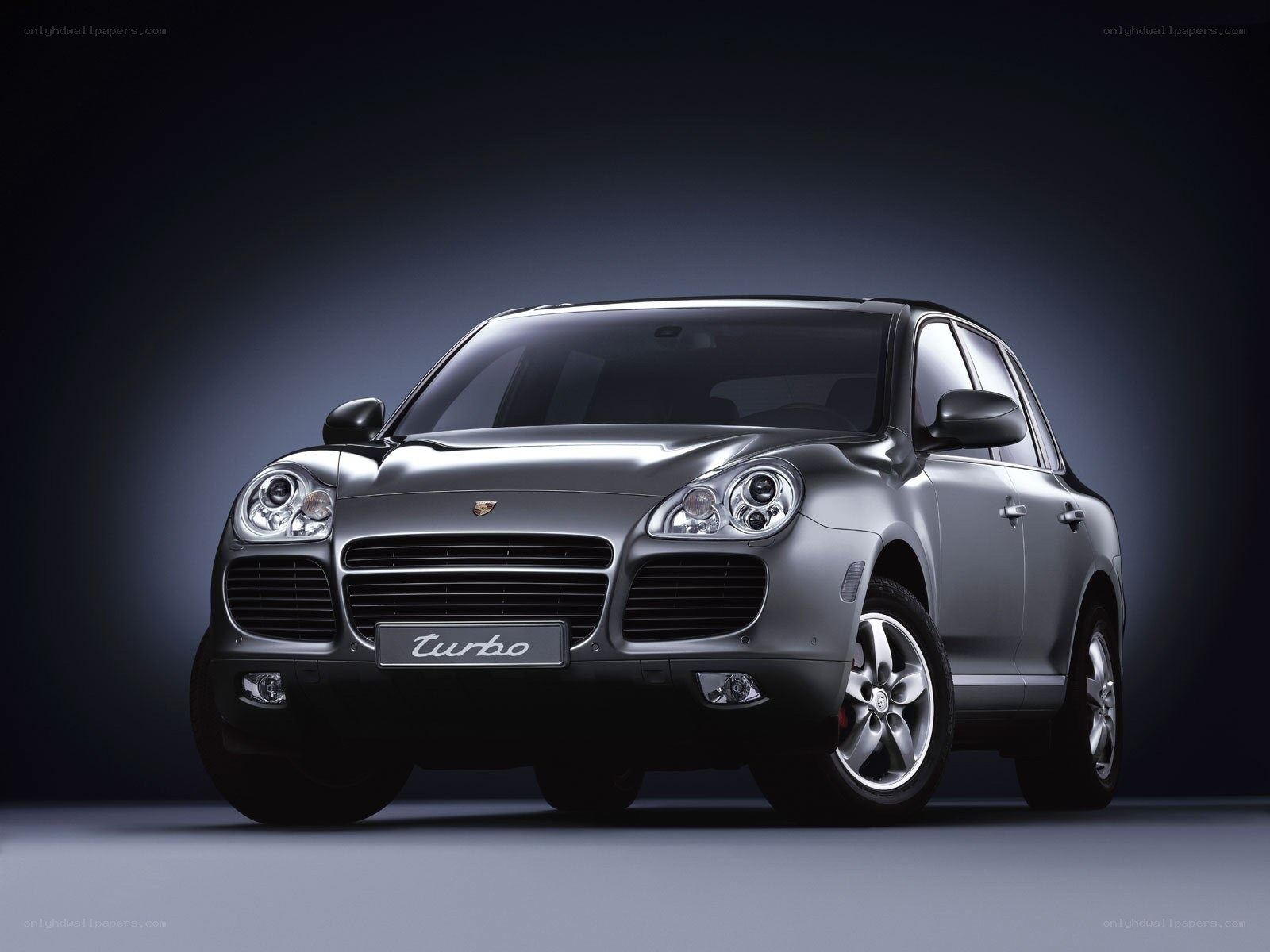 Silver Porsche Cayenne Turbo