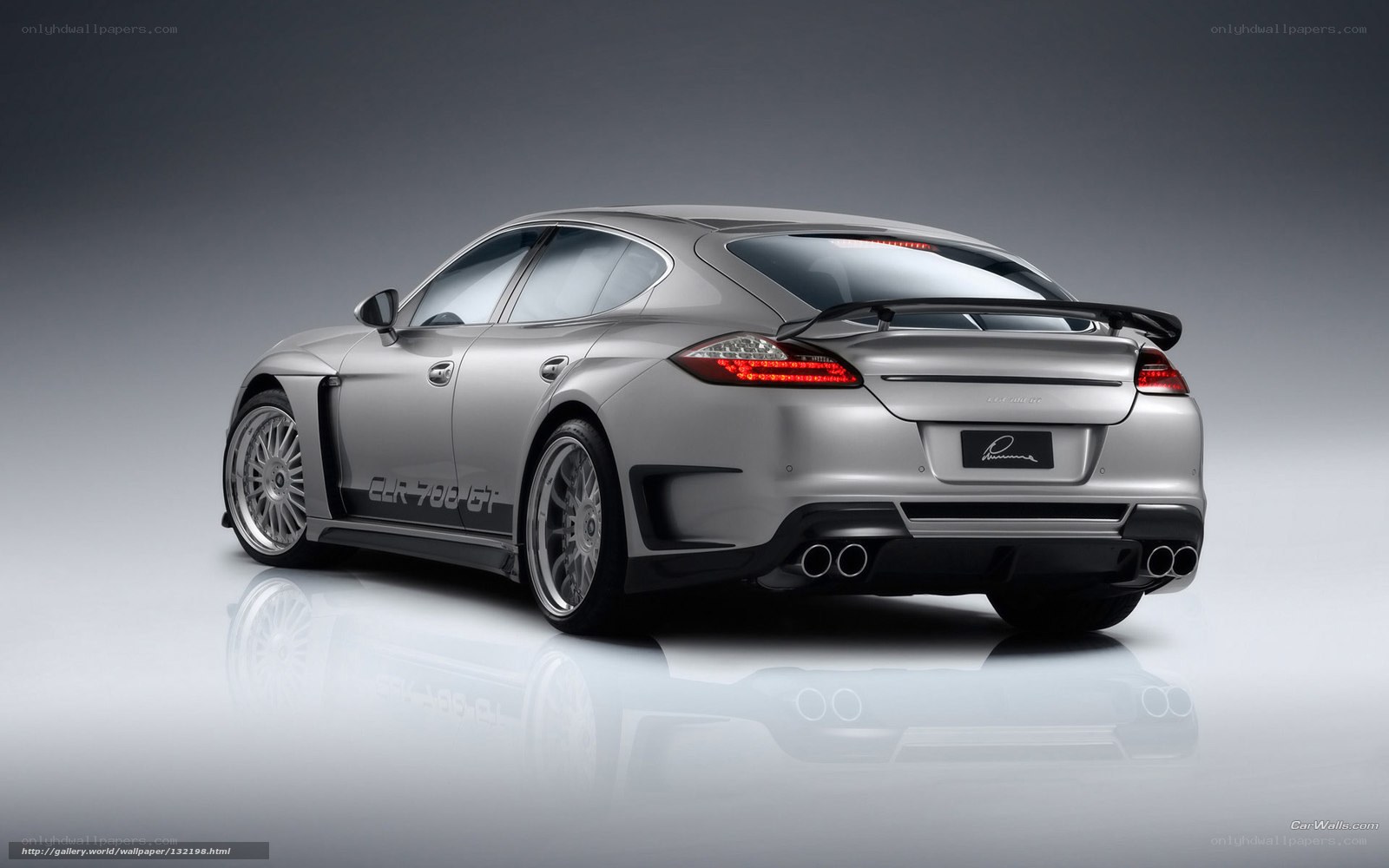 silver porsche cln 700 gt