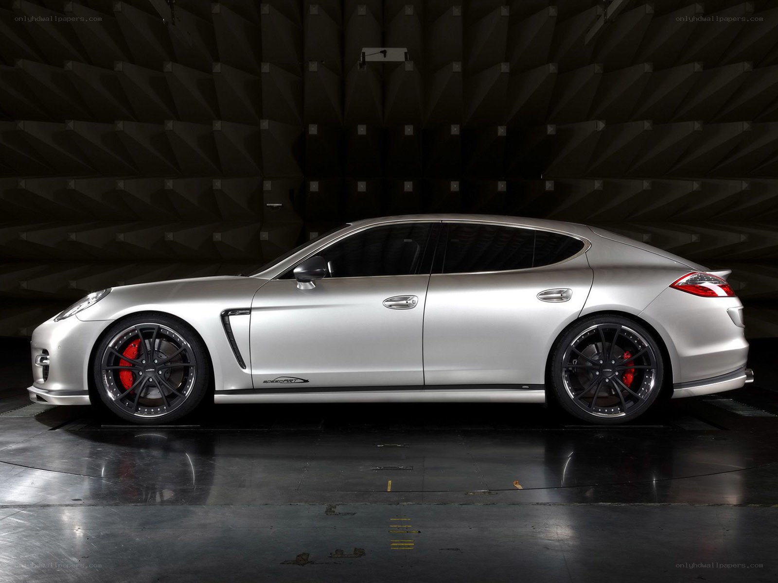 silver porsche panamera