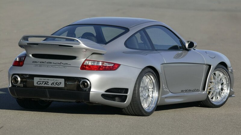 silver porsche sports car