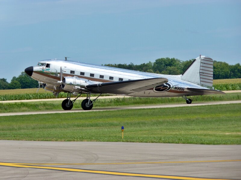 Silver Propeller Airplane — Calm, Afternoon, Photograph
