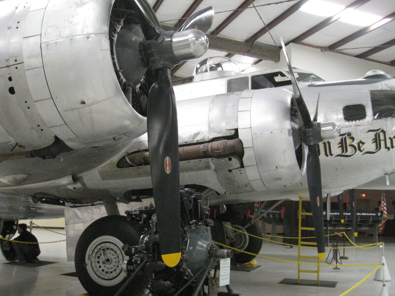 Silver Propeller Plane — Static
