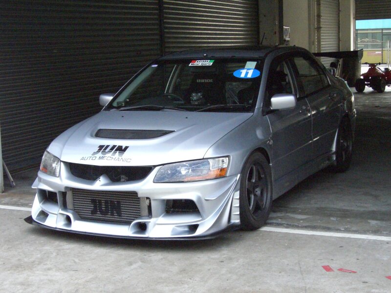 Silver Race Car — Neutral, Photograph, Race Car, Garage