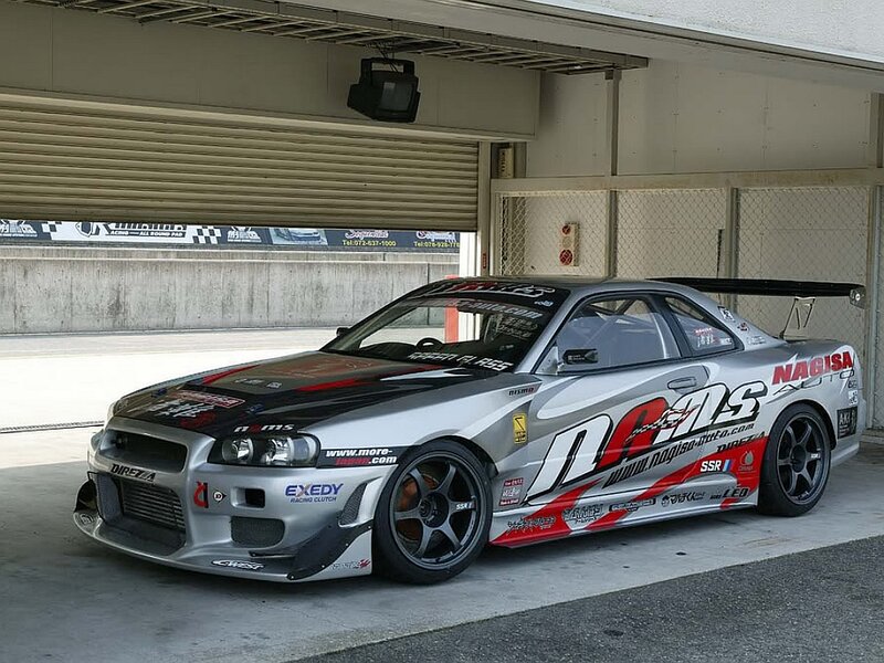 Silver Race Car — Static