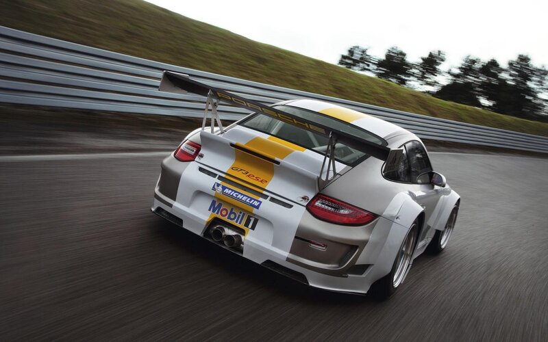 Silver Race Car — White, Dynamic