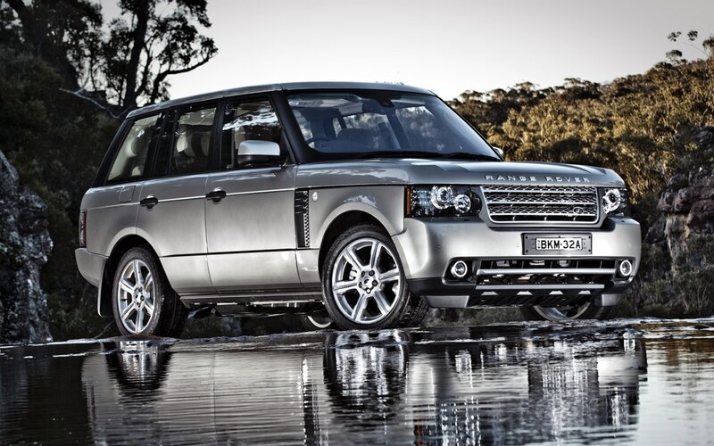 Silver Range Rover — Dramatic, Afternoon, Photograph, River, Trees