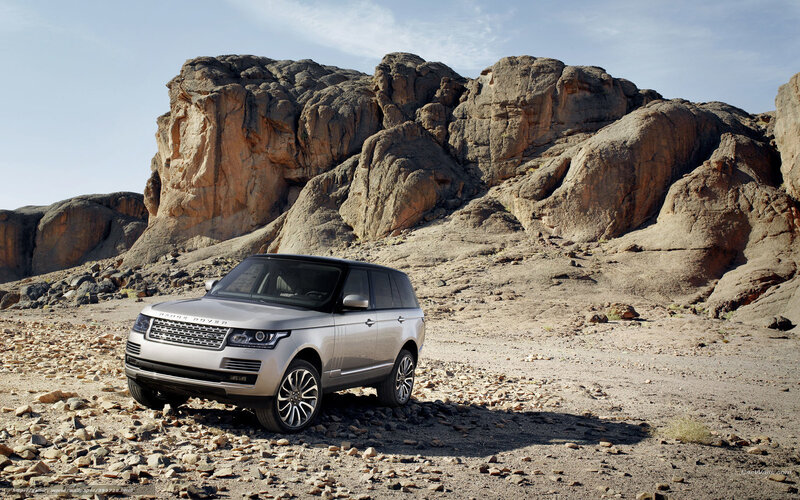 Silver Range Rover — Gray, Dramatic, Afternoon, Photograph