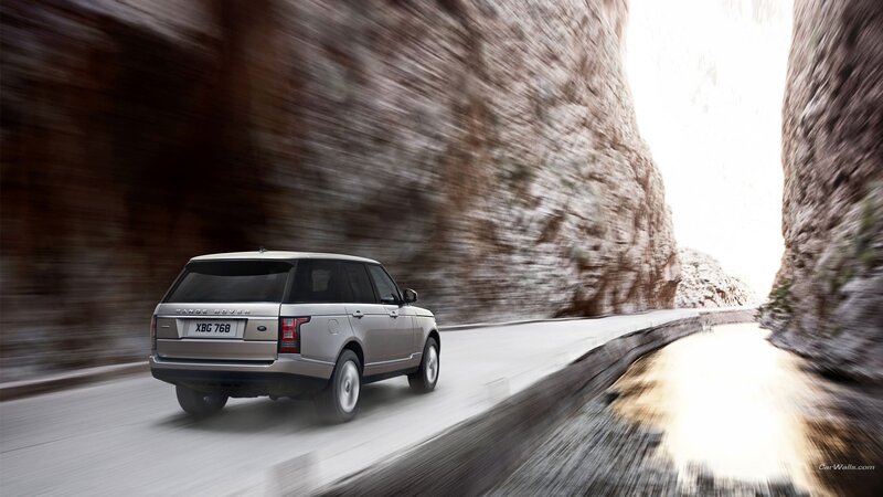 Silver Range Rover — Gray, Dynamic, Photograph