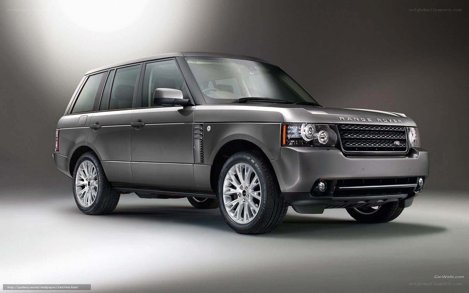 Silver Range Rover SUV