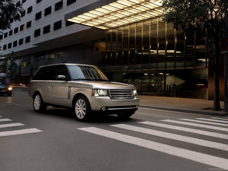 Silver Range Rover — Urban