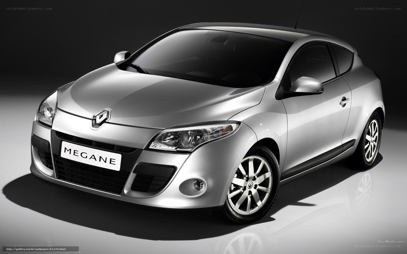 Silver Renault Mégane Hatchback