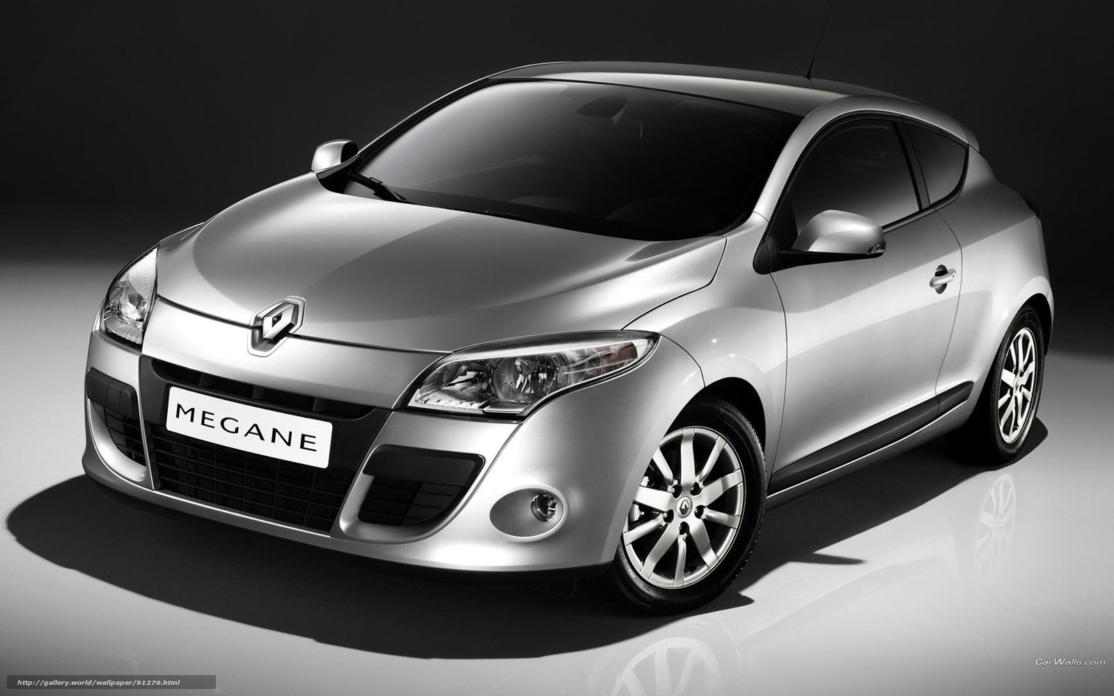 Silver Renault Mégane Hatchback
