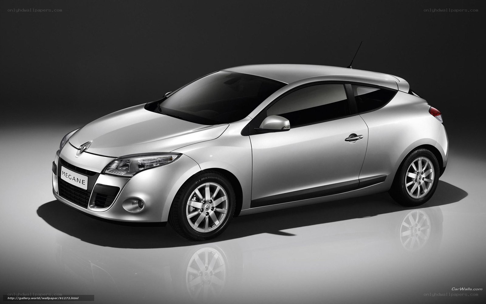 Silver Renault Mégane