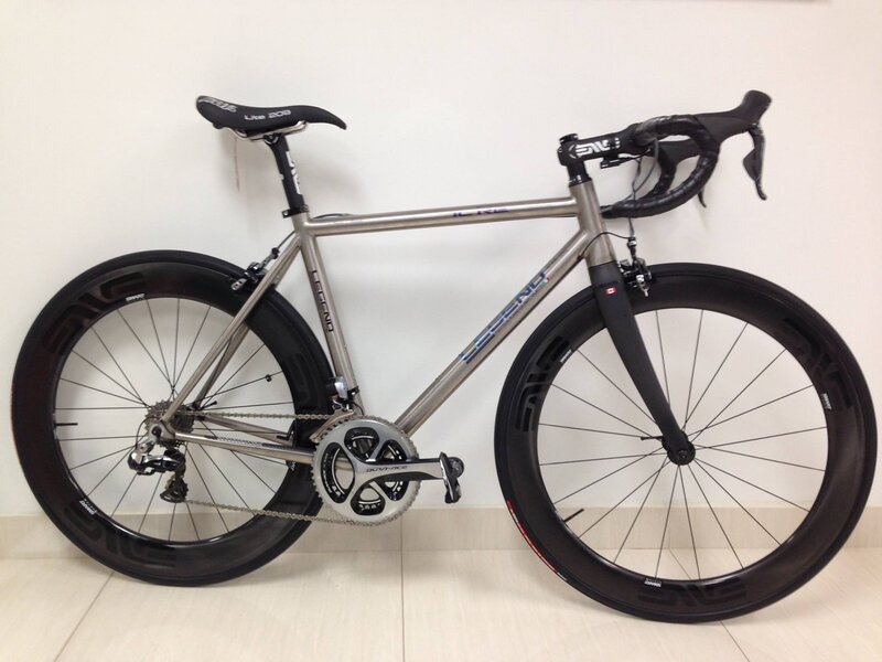 Silver Road Bicycle — Neutral