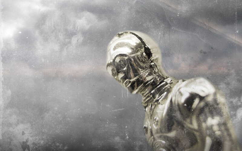 Silver Robot Figurine — Gray