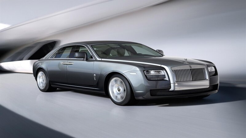 Silver Rolls-Royce Ghost — Gray