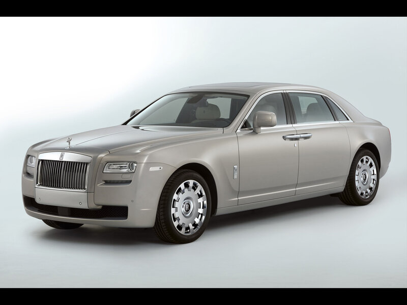 Silver Rolls-royce Ghost — Neutral