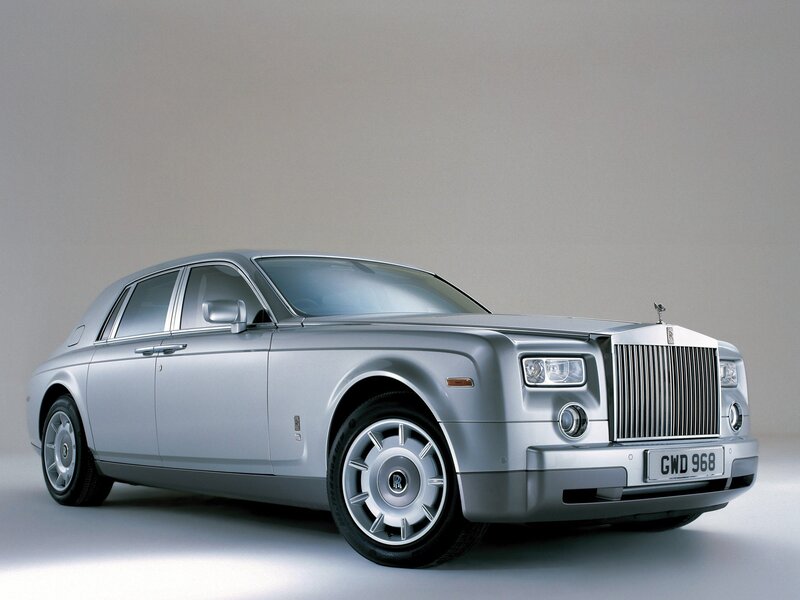 Silver Rolls-Royce Phantom — Neutral, Photograph, Car, Grille, Wheel