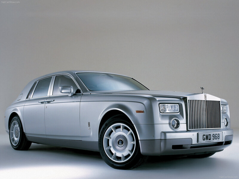 Silver Rolls-Royce Phantom — Neutral