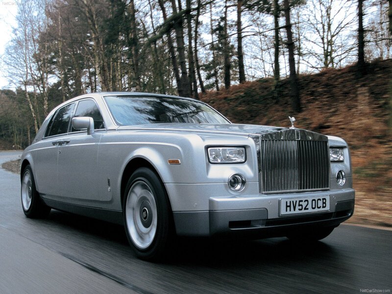 Silver Rolls-Royce Phantom — Serene