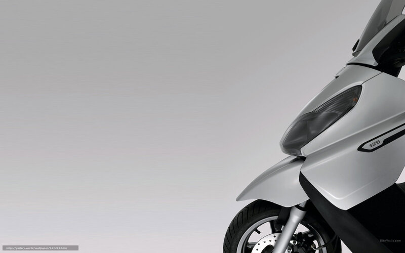 Silver Scooter Front — Gray