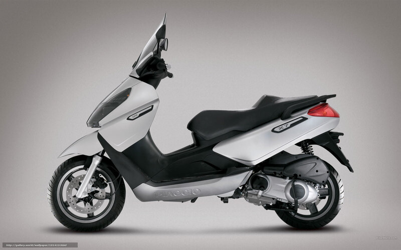 Silver Scooter — Neutral, Photograph, Seat, Windshield, Taillight