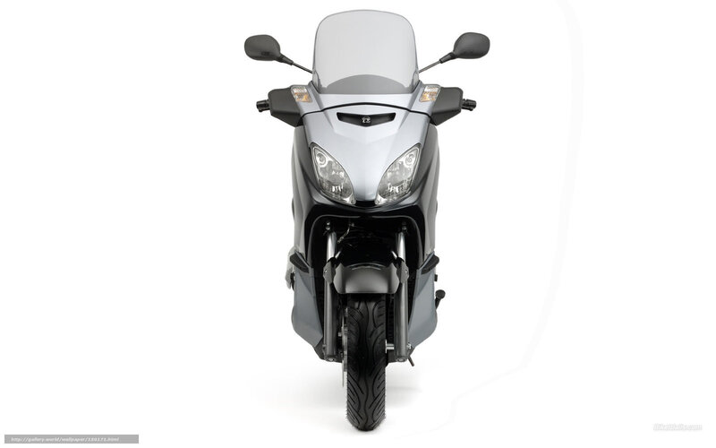 Silver Scooter — Neutral, Photograph, Windshield, Headlights, Mirrors