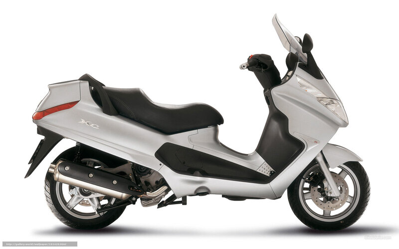 silver scooter side profile