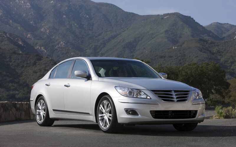 Silver Sedan Car — Serene