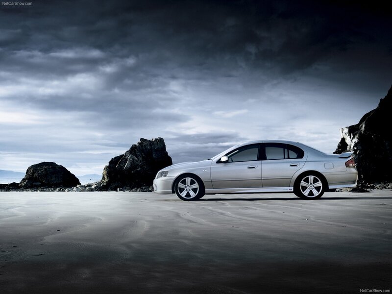 Silver Sedan on Beach — Gray