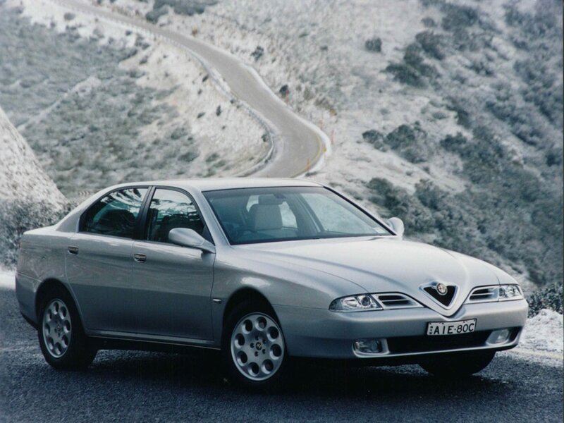 Silver Sedan on Road — Calm, Photograph