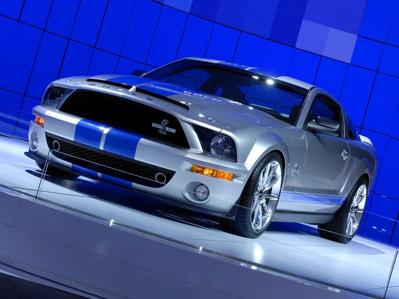 Silver Shelby GT500 on display