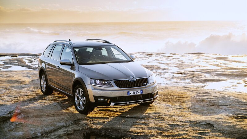 Silver Skoda Octavia