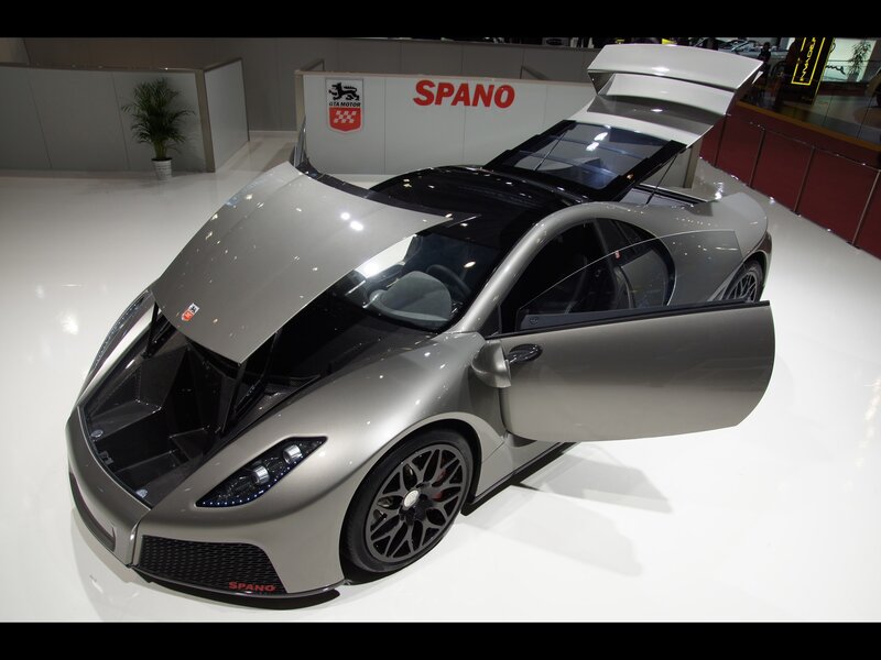 Silver Spano GTA Motor sports car