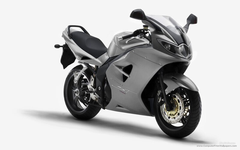 Silver Sport Motorcycle — Gray, Neutral, Photograph, Seat, Windshield, Exhaust