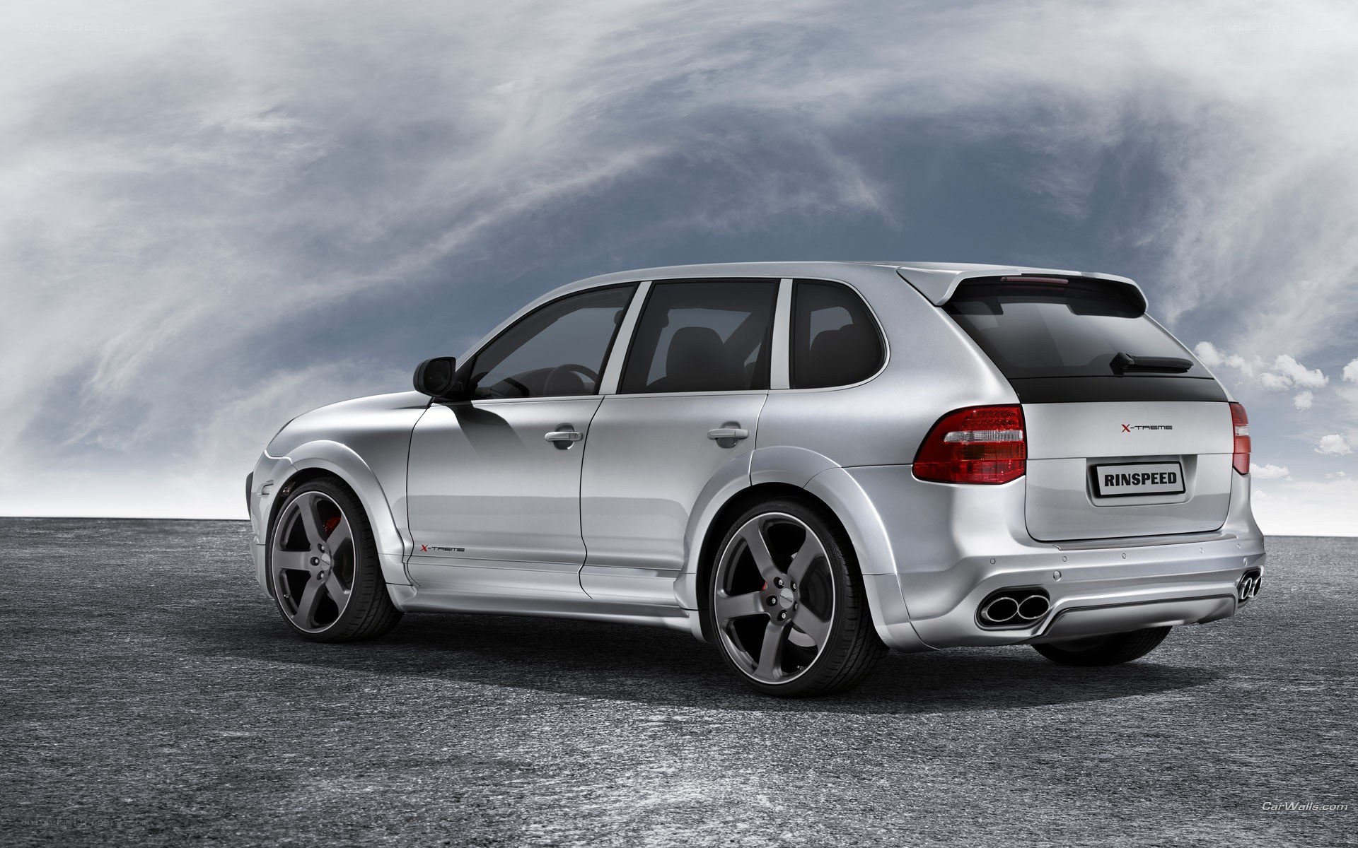 silver sport utility vehicle