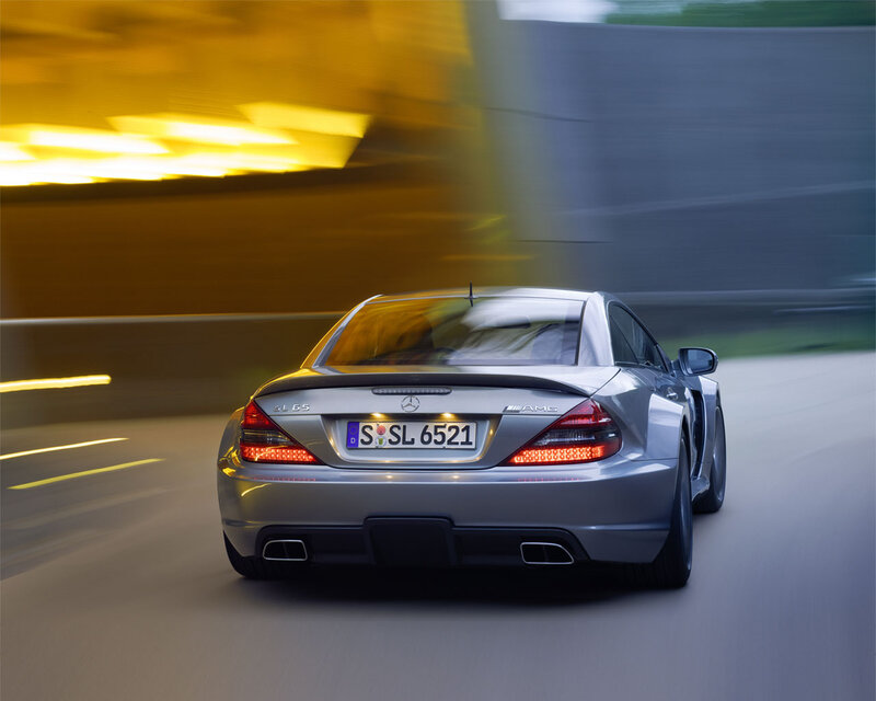 Silver Sports Car — Dynamic, Photograph, Road