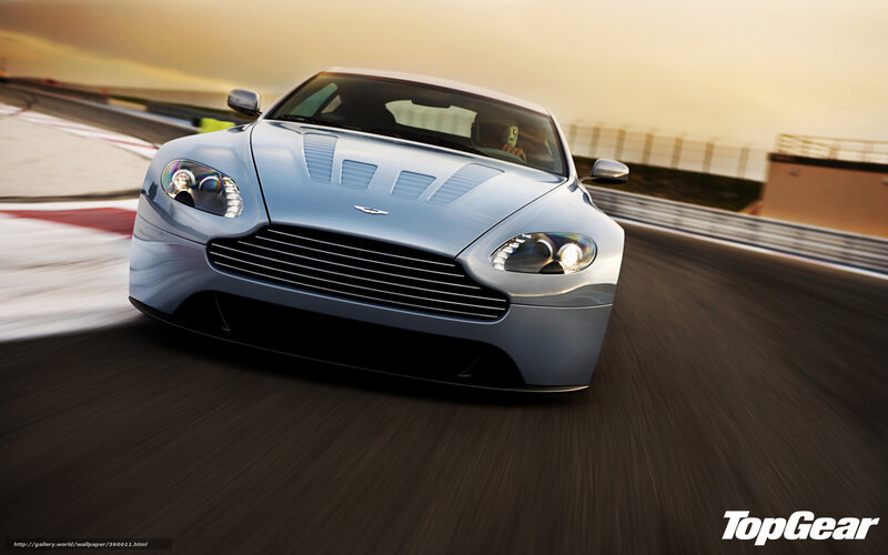 Silver Sports Car — Dynamic, Sunrise