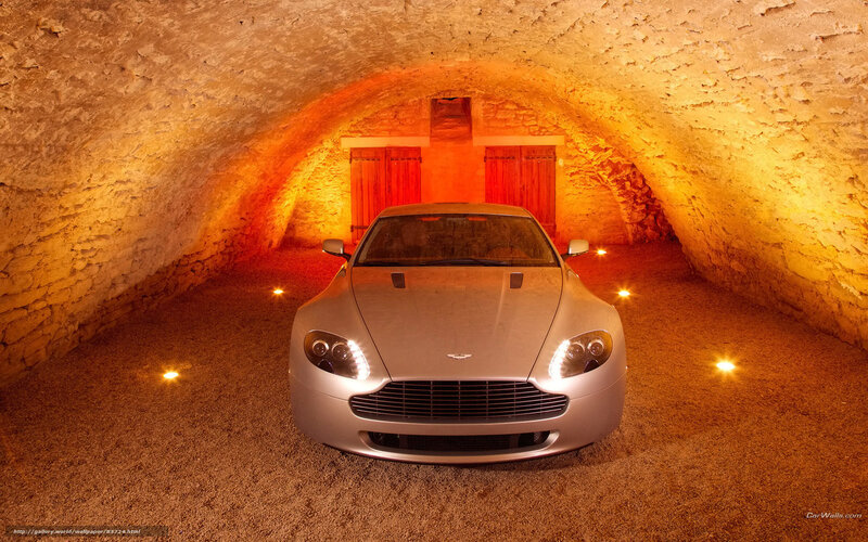 Silver Sports Car — Gold