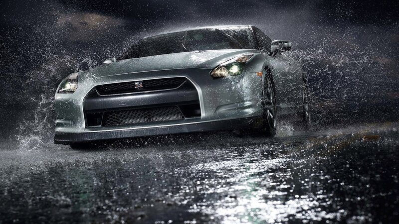 Silver Sports Car — Gray, Splashing Water