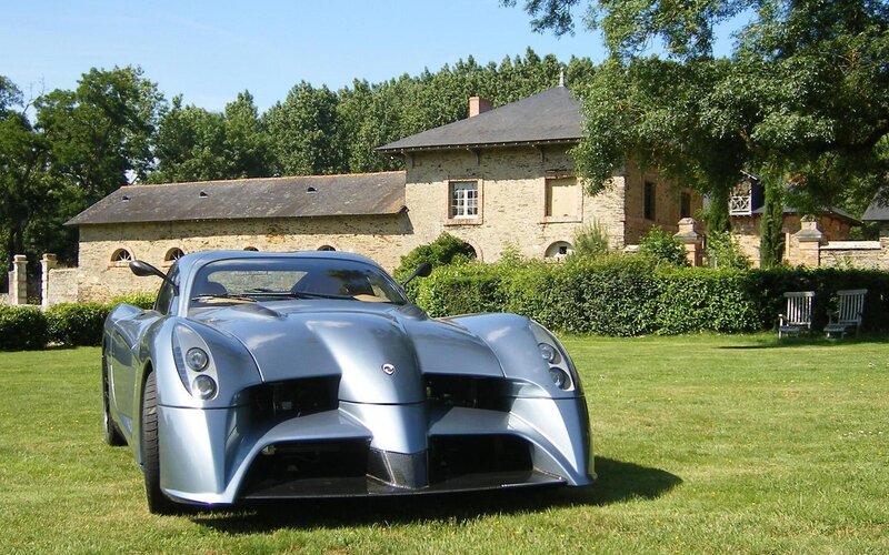 Silver Sports Car — Green, Serene
