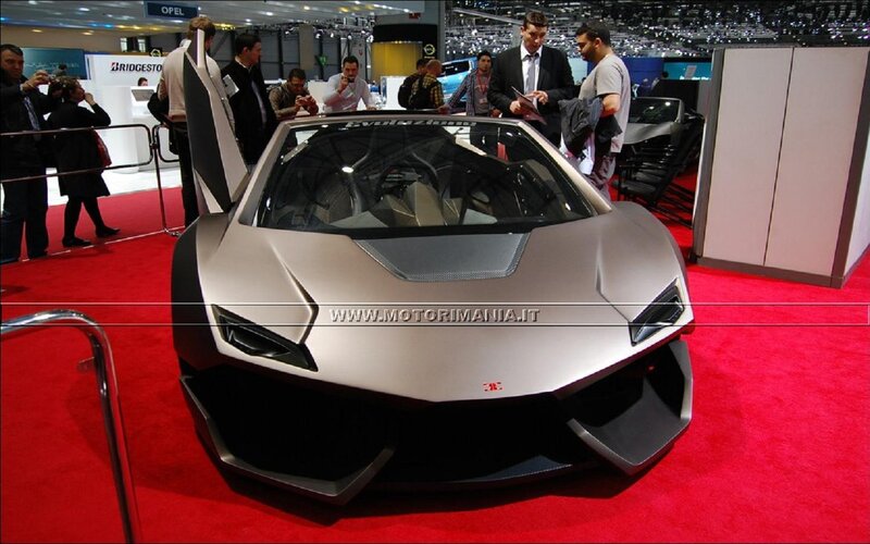 Silver Sports Car — Red, Public