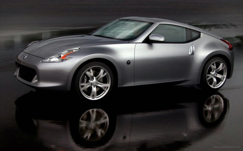 Silver Sports Car — Wet Surface
