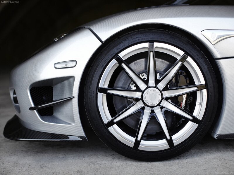 silver sports car wheel