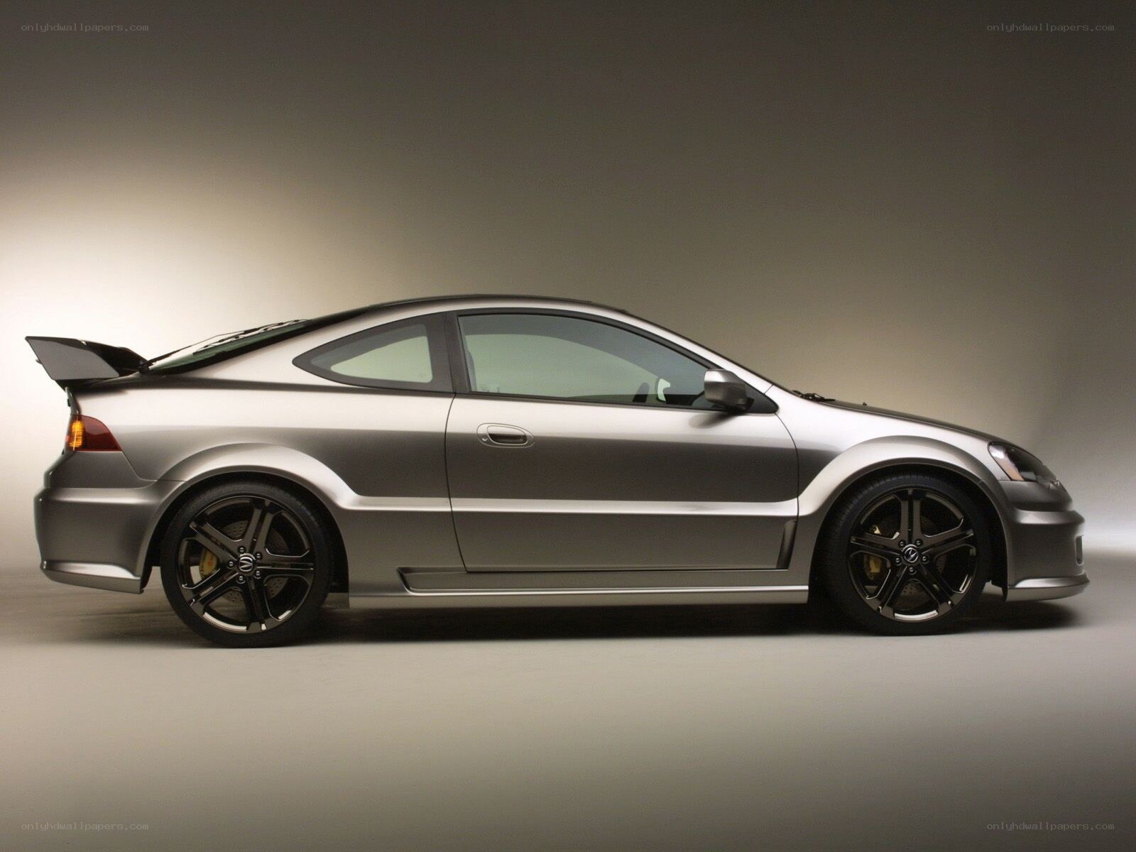 silver sports coupe