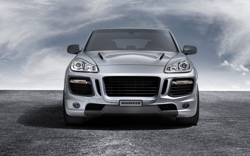 silver sports utility vehicle