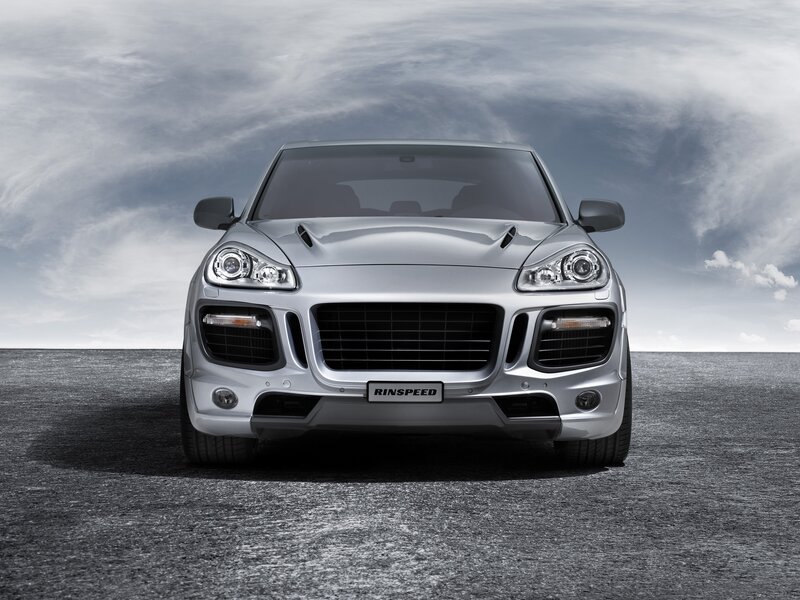silver sports utility vehicle