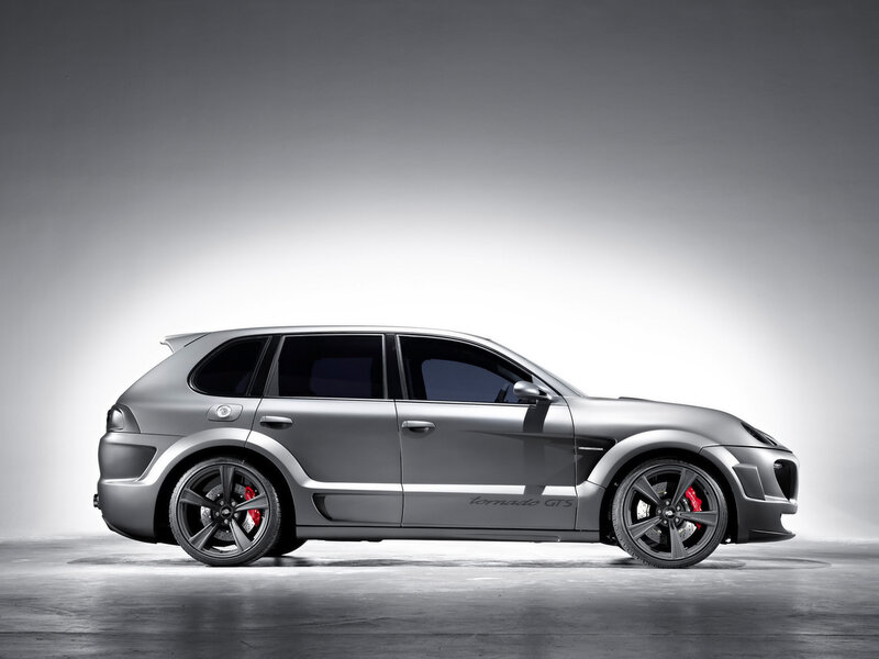 silver sports utility vehicle