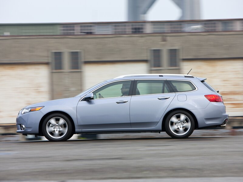Silver Station Wagon — Gray, Dynamic, Photograph