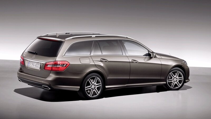 Silver Station Wagon — Gray, Neutral, Photograph, Car, Roof Rack